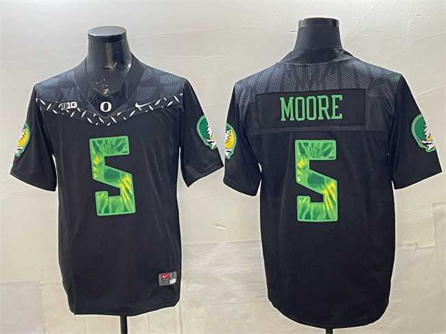Mens Oregon Ducks #5 Dakorien Moore Black F.U.S.E. Vapor Limited Stitched Jersey Dzhi